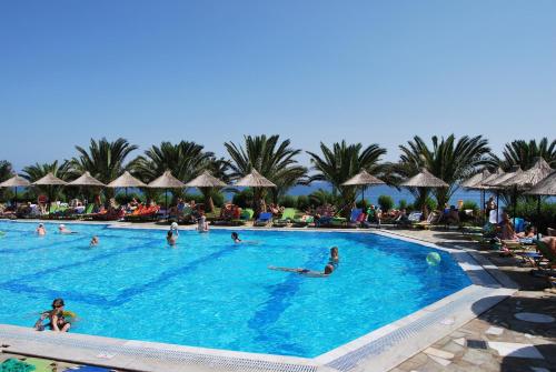 Mediterraneo Hotel - image 2