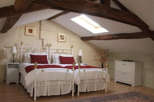 Closerie Les Roches - Charming and spacious 2 bedroom cottage