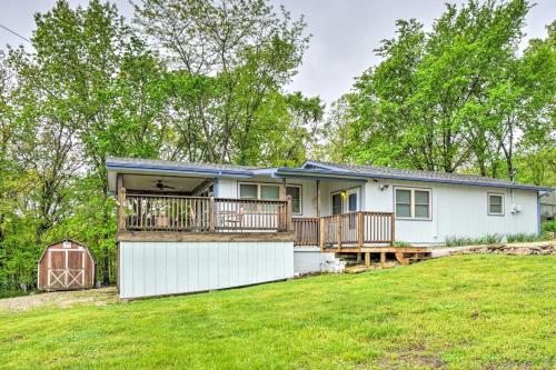 Table Rock Lake House with Fire Pit Steps to Water!