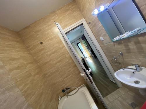 Complex Magic of the Rhodopes