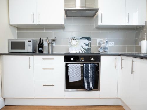 Ellingham Self-Catering Cottages in Saint Martin