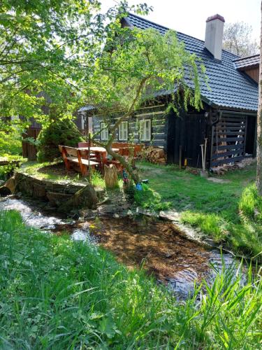 Roubenka u potoka Výprachtice - Chalet