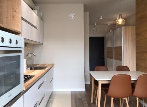 ห้องครัว, Квартира в Авалон на вулиці Чорновола 16є новобудова in ปิดซัมเช