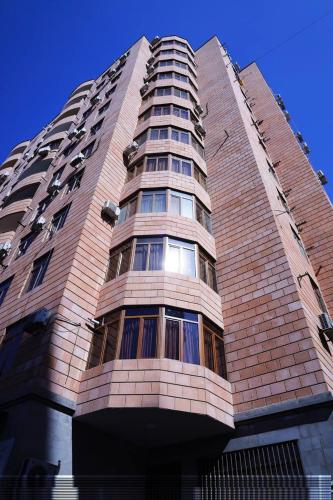 Luxuary New-Build One Bedroom Apartment in Yerevan on Khorenatsyi Street