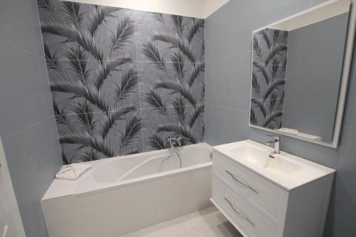 Hotel Lucia – Castellammare di Stabia, CO