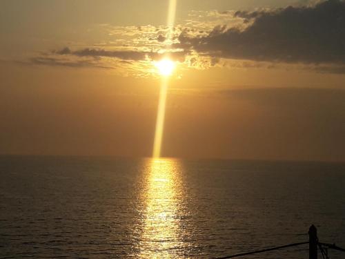 Lilian's Seaview-Party Street-Youth Studios