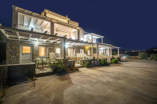 Anius Apartments 3