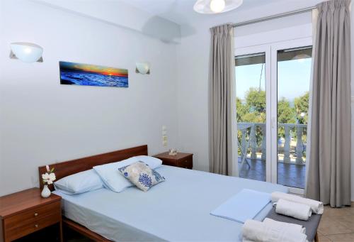 Chrispy Apartments in Plataria