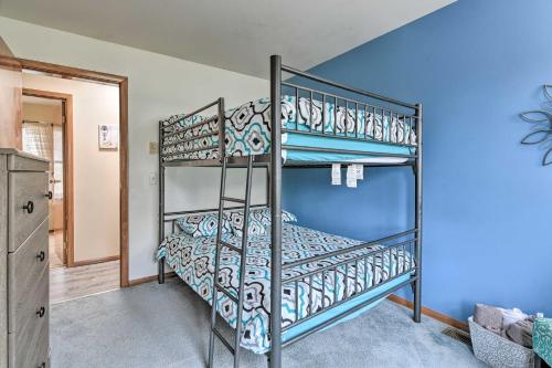 Scenic Home with Pool Access 3 Mi to Bushkill Falls - image 33