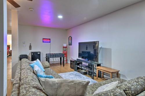 Scenic Home with Pool Access 3 Mi to Bushkill Falls - image 35