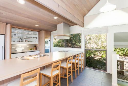 Top Deck, Lorne (photo 7)
