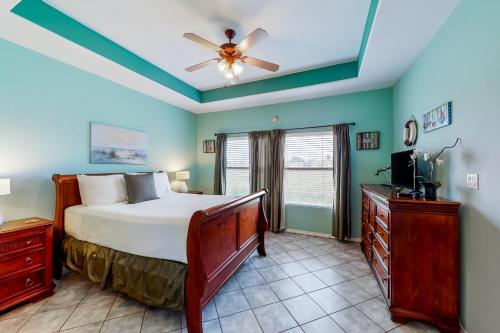 Serene Sanctuary in Laguna Vista (TX)