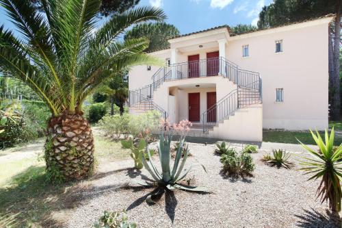 Saint-Tropez en résidence avec piscine 2