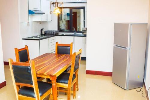 Küche, BlueGreens Accommodation in Ndola