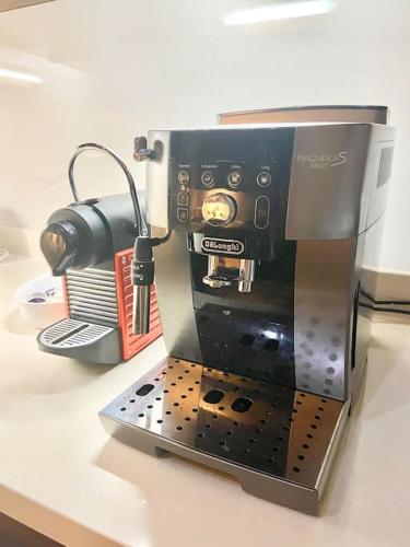 Villa Rossa Gozo - 5 bedroom ensuite with pool & jacuzzi Villa Rossa Gozo - 5 bedroom ensuite with pool & jacuzzi