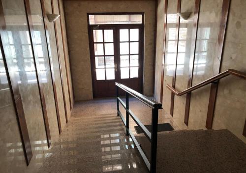 Entrada, Ático en la plaza de Toro con garaje (Atico en la plaza de Toro con garaje) in Toro