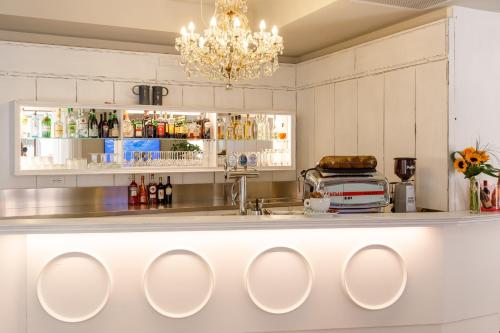 Hotel Speranza - image 2