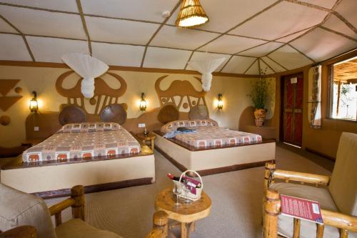 外觀, 安博塞利索帕山林小屋 (Amboseli Sopa Lodge) in 安博塞利
