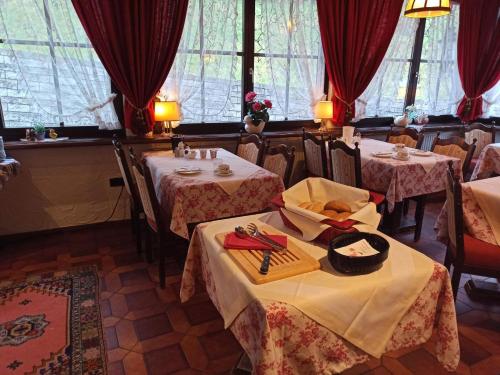 طعام و مشروبات, Hotel Pfaff in تريبيرج