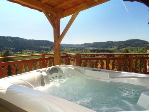 Gite panoramique et Spa de Liezey chambre d'hôte Vosges