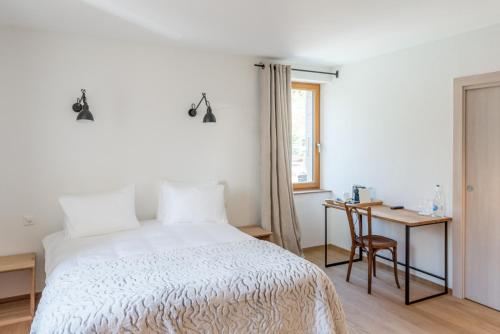 Large Double Room