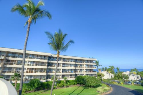 Maui Banyan H-503 - 1 Bedrooms Deluxe Condo Ocean View 2 pools - image 11