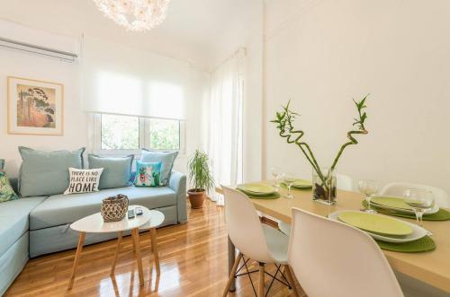 Casa Pamisou near Attiki metro station, Atény (fotografie 2)