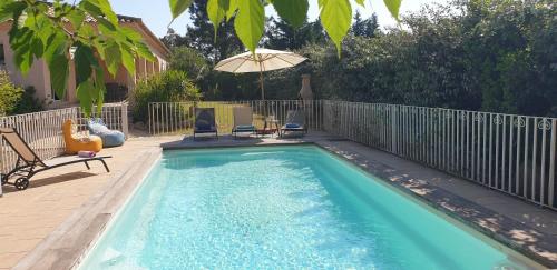 Villa Ribba 6 pers piscine 5 min plage en voiture - Location, gîte - San-Gavino-di-Carbini