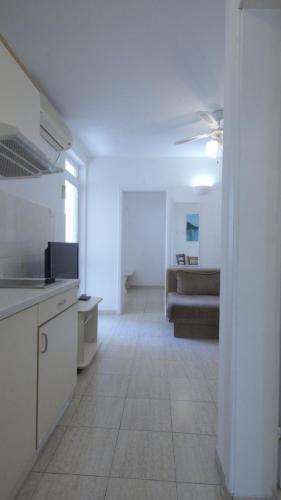 Bliss Apartments - image 6