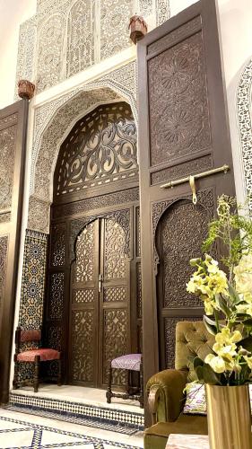 Le Grand Alcazar Room Type - Deluxe King Suite Ambre
