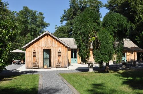Le Pavillon du Lac gîte à louer Saint-Morillon