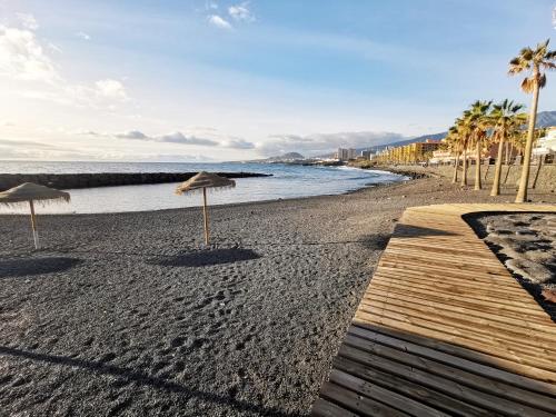 Home2Book Design Sea Views Caletillas, Pool