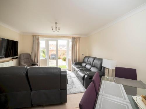 Pass the Keys Quiet Home Sleeps 6 Walk to Festival bus Dog-friendly gîte à louer Osborne