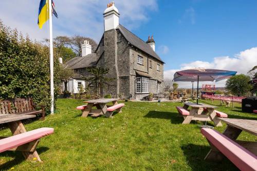 Létesítmények, St Anne's House in Turnchapel