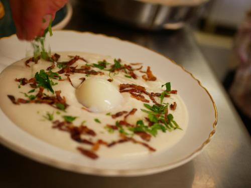 Restaurant, Hotel Bistrot FINE in Anglet