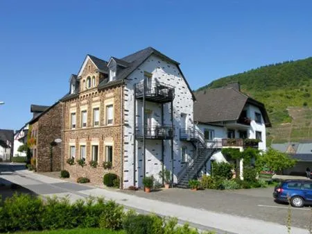 Ferienweingut Gansen / Hochgenuss 1 in Ernst, Deutschland
