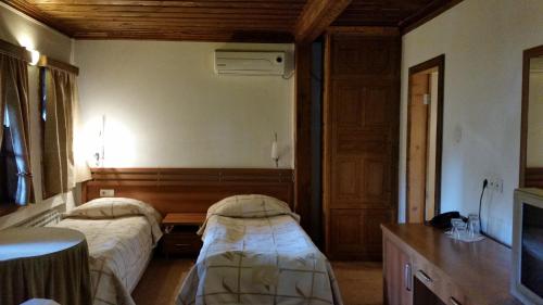 Chakarova Guest House - image 13
