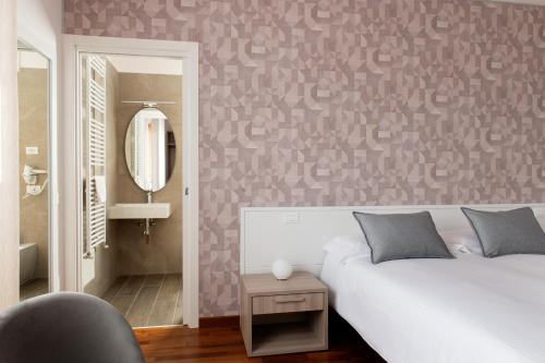 B&B Monna Lisa Rooms Room Type - Double or Twin Room with Private Bathroom