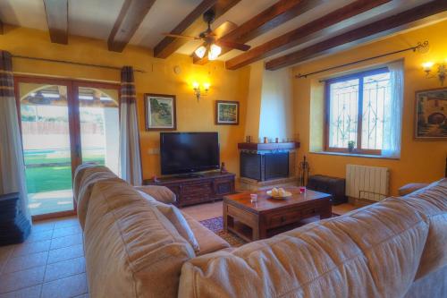 Létesítmények, Masia Can Roig in Segur De Calafell
