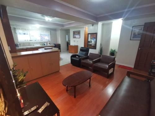 B&B Baguio City - Comfy Dwelling - Bed and Breakfast Baguio City