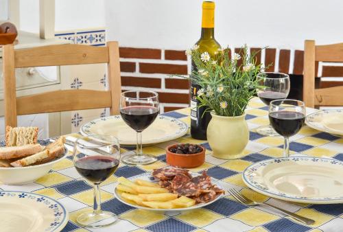 Food and beverages, CASA DA ALDEIA II in Alcaria Ruiva