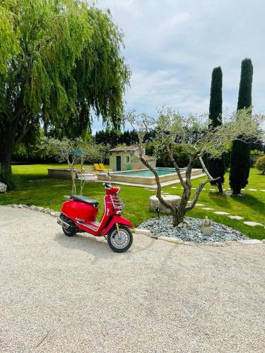 Mas des muses – L'Isle-sur-la-Sorgue
