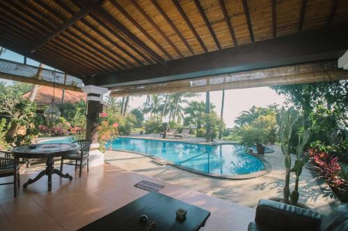 Bali North Beach B&B