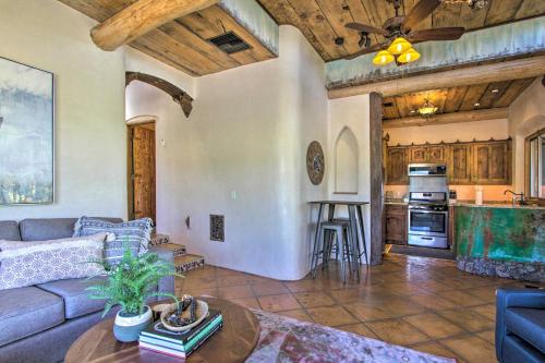 Unique Phoenix Abode with 2-Tier Patio and Grills, Anthem (fotografie 4)