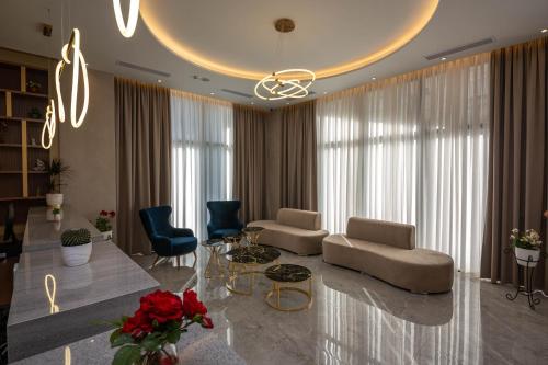 Лоби, Merar Hotel in Golem