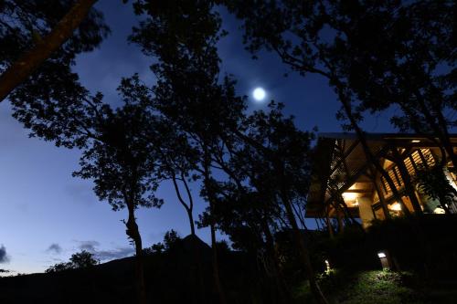 Widok, ChamGaia off-grid eco-villa in Chamarel