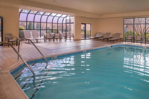 Sonesta Select Milwaukee Brookfield - image 16