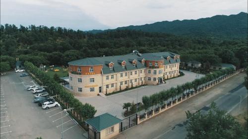 . Vilesh Palace Hotel