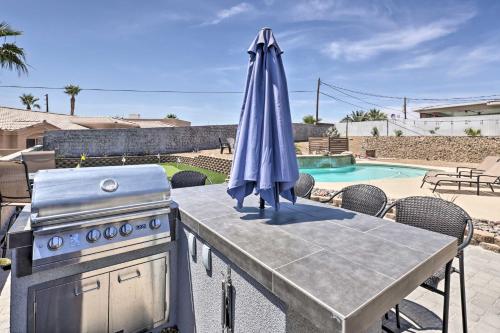 Lake Havasu Hideaway with Pool and Putting Green! - image 2