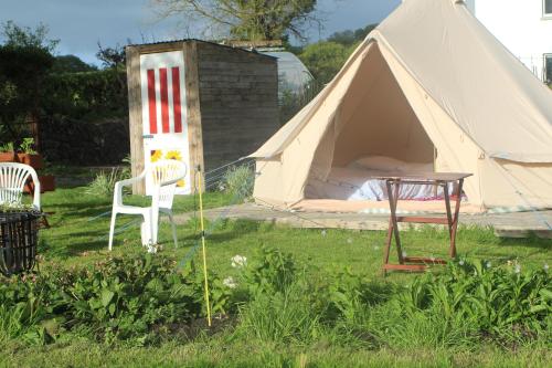 Pwllgwair Camping gîte à louer Troedyraur